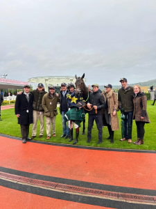 Regatta De Blanc winning @ Cheltenham hunter chase evening